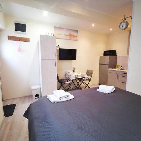 Meressa Nina&Leo Studio Apartments Novigrad Istria エクステリア 写真