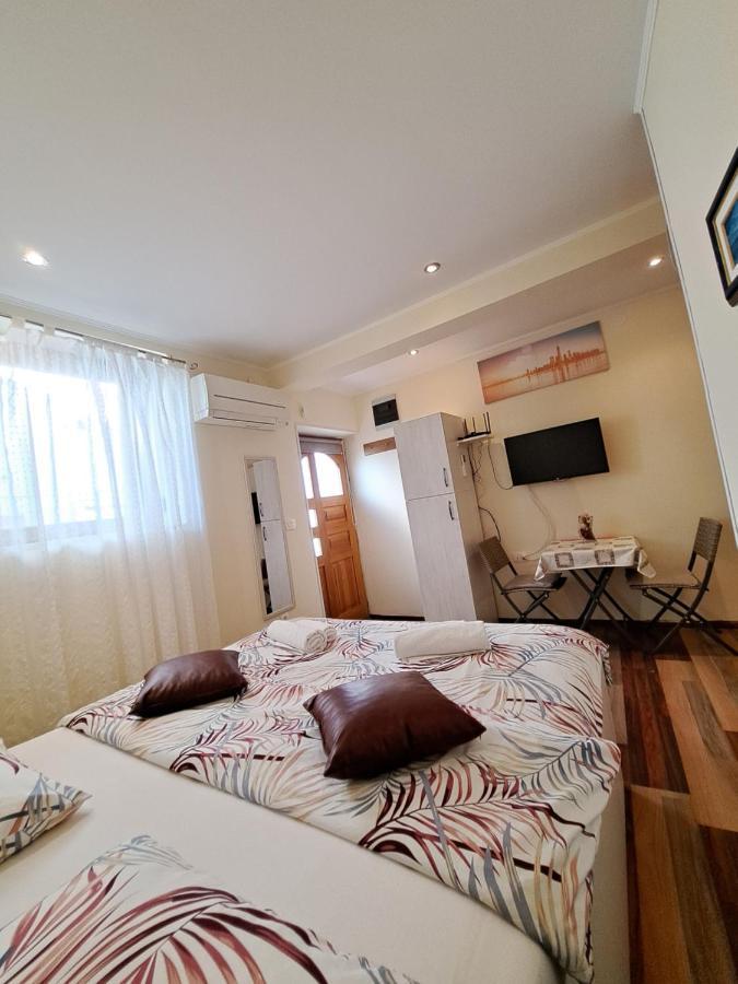 Meressa Nina&Leo Studio Apartments Novigrad Istria エクステリア 写真