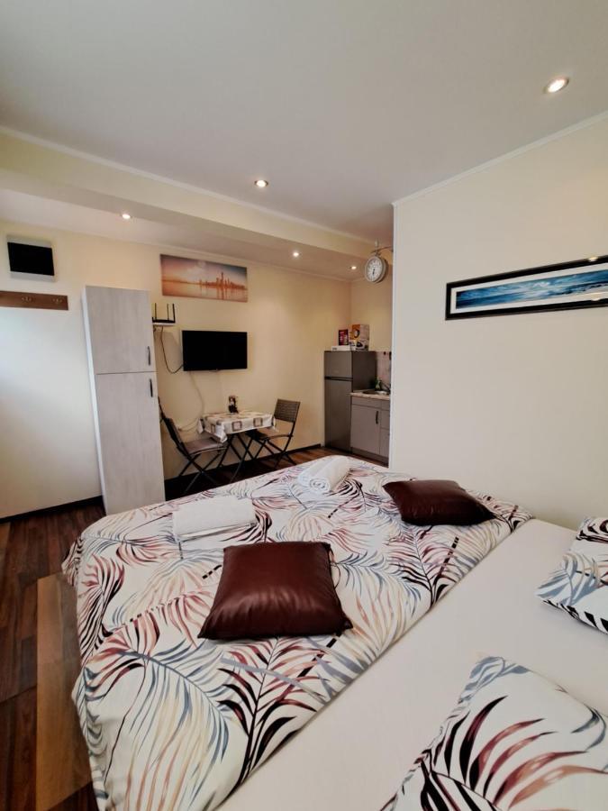 Meressa Nina&Leo Studio Apartments Novigrad Istria エクステリア 写真