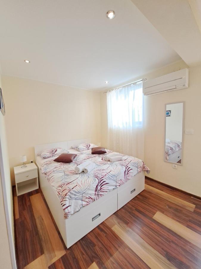 Meressa Nina&Leo Studio Apartments Novigrad Istria エクステリア 写真