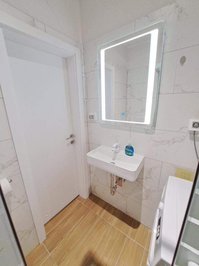 Meressa Nina&Leo Studio Apartments Novigrad Istria エクステリア 写真