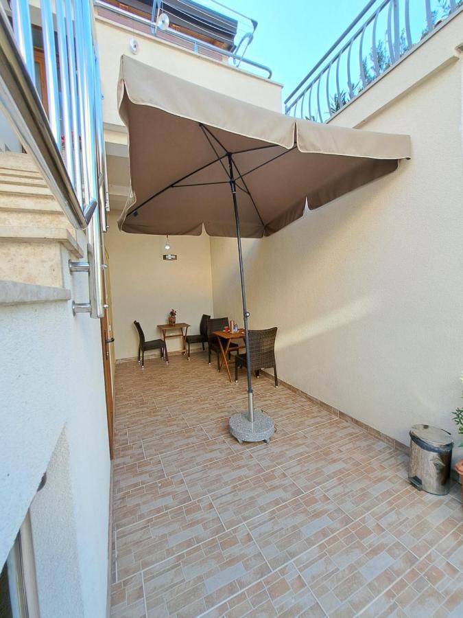 Meressa Nina&Leo Studio Apartments Novigrad Istria エクステリア 写真